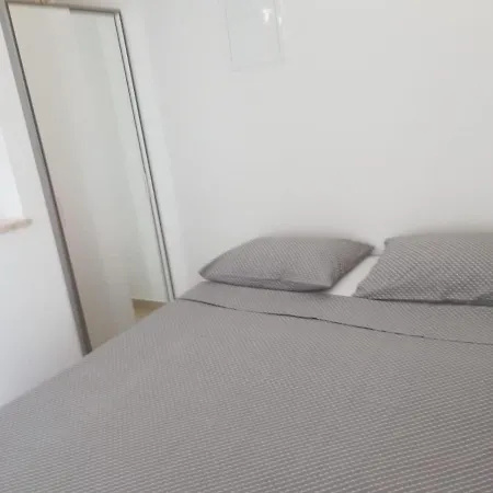 Ivana Apartment *